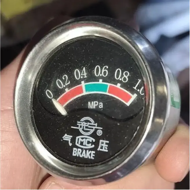 Датчик тиску оливи для тракторів ТЕ-504С